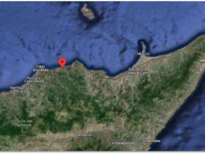 negozio in vendita a Piraino