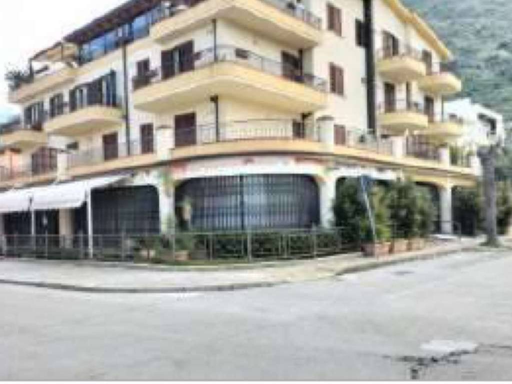 negozio in vendita a Piraino in zona Gliaca