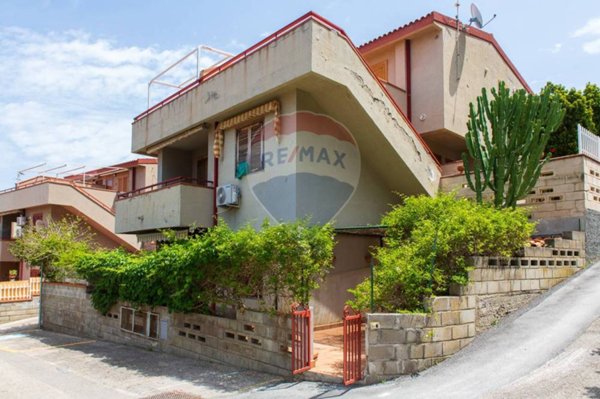 appartamento in vendita a Piraino in zona Gliaca