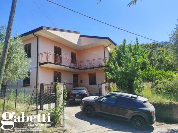 casa indipendente in vendita a Piraino in zona Sant'Arcangelo