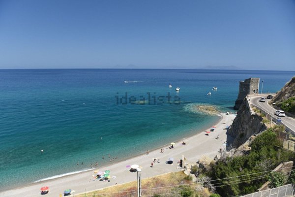 appartamento in vendita a Piraino