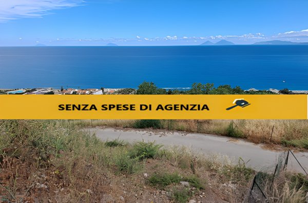 casa indipendente in vendita a Piraino in zona Calanovella