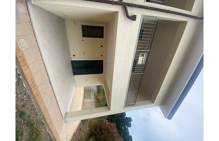 casa indipendente in vendita a Piraino in zona Zappardino