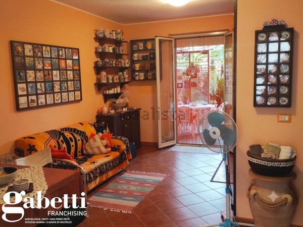 casa indipendente in vendita a Piraino in zona Calanovella