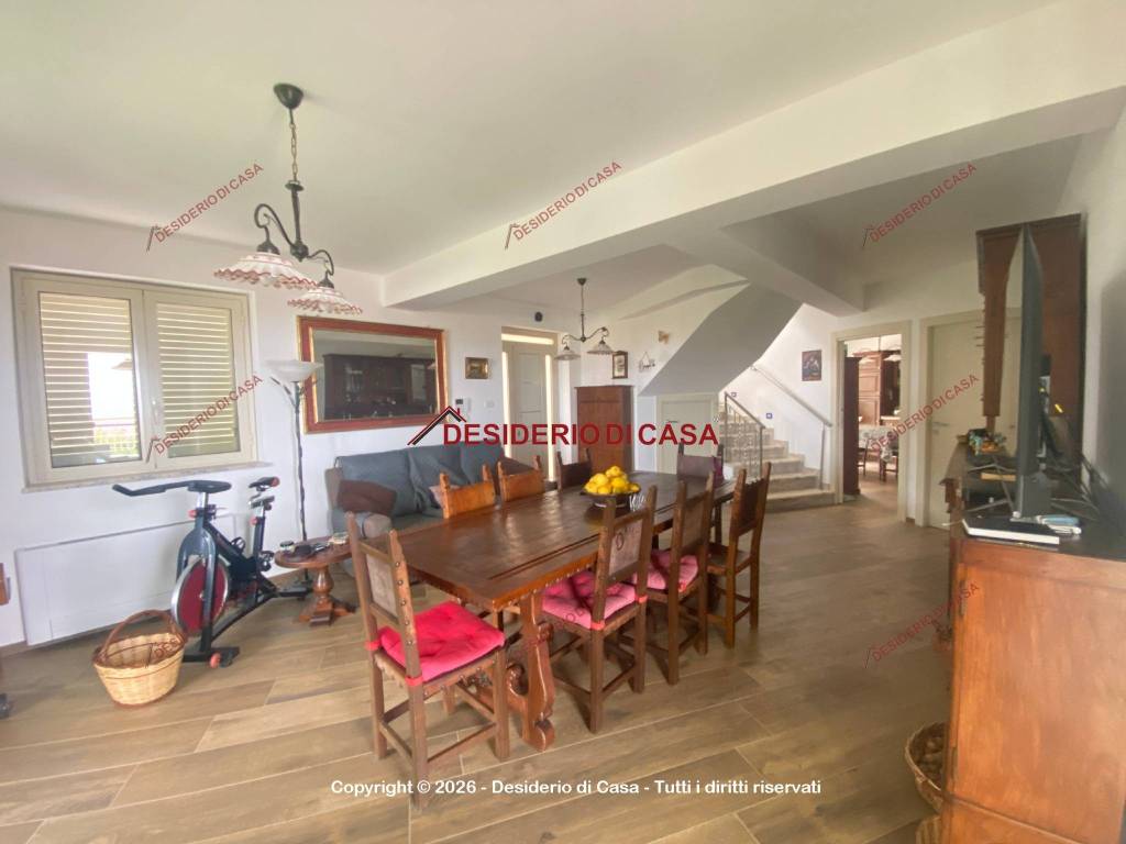 casa indipendente in vendita a Piraino in zona Gliaca
