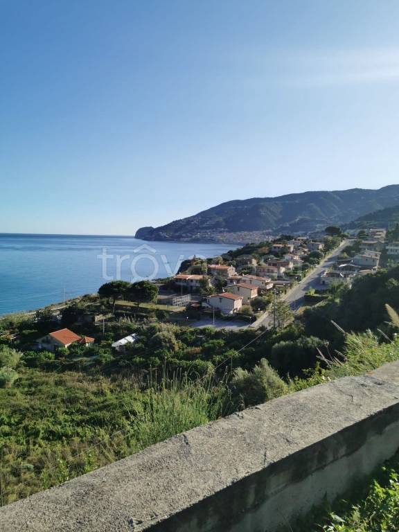 casa indipendente in vendita a Piraino in zona Zappardino