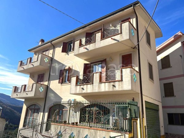 casa indipendente in vendita a Raccuja in zona San Nicolò