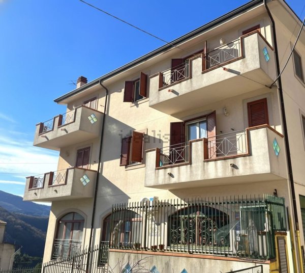 casa indipendente in vendita a Raccuja in zona San Nicolò