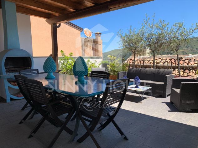 casa indipendente in vendita a Reitano