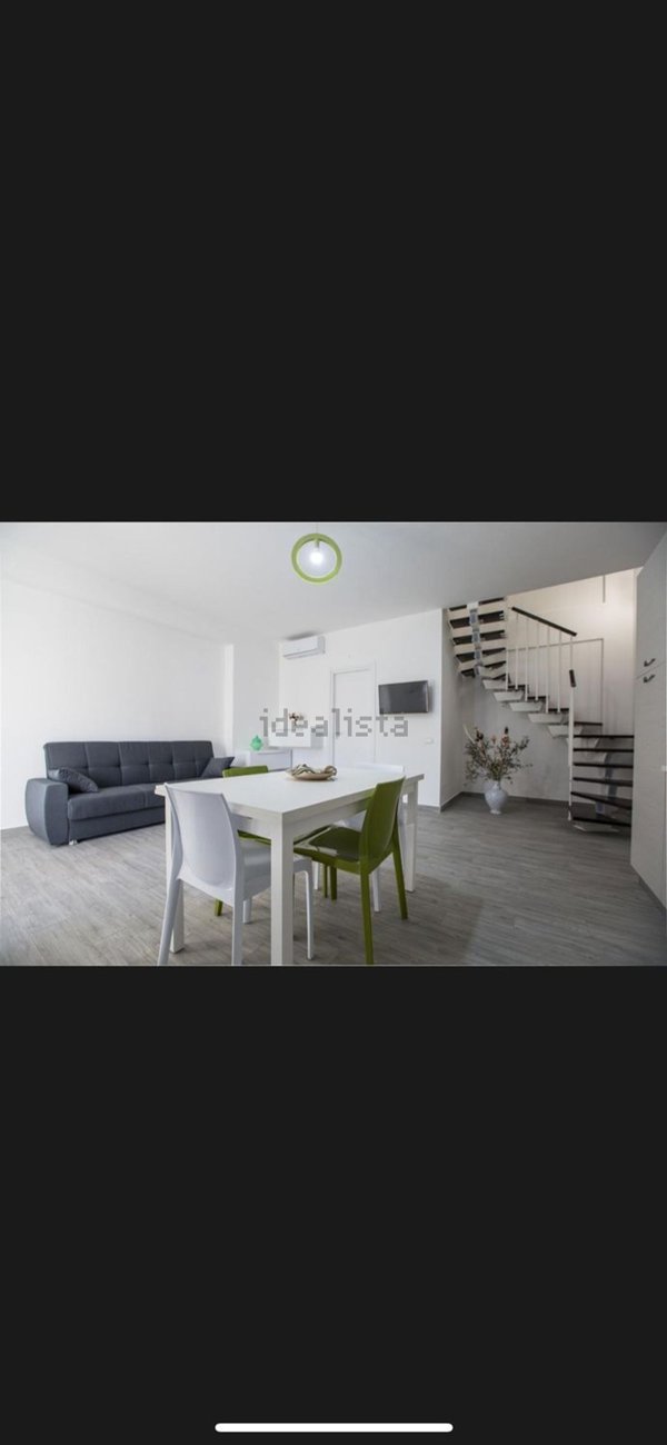 casa indipendente in vendita a Reitano