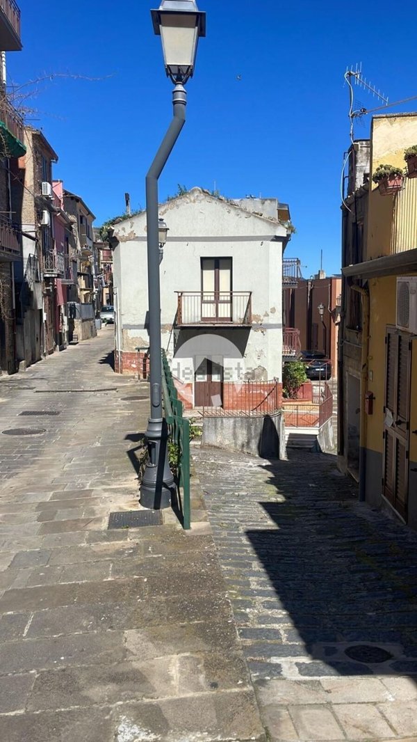 appartamento in vendita a Reitano