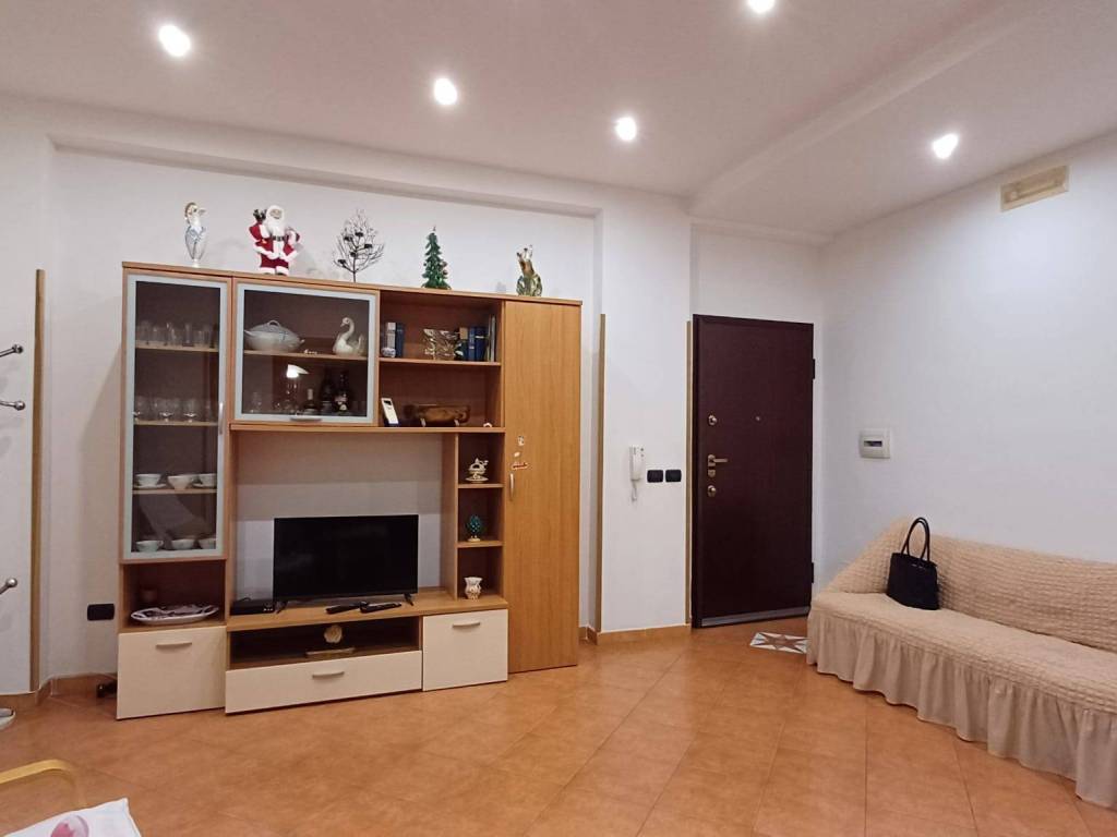 appartamento in vendita a Reitano in zona Villa Margi