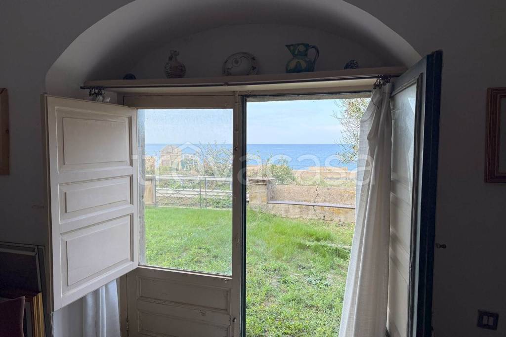 casa indipendente in vendita a Reitano