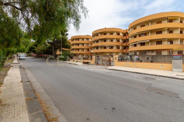 appartamento in vendita a Roccalumera