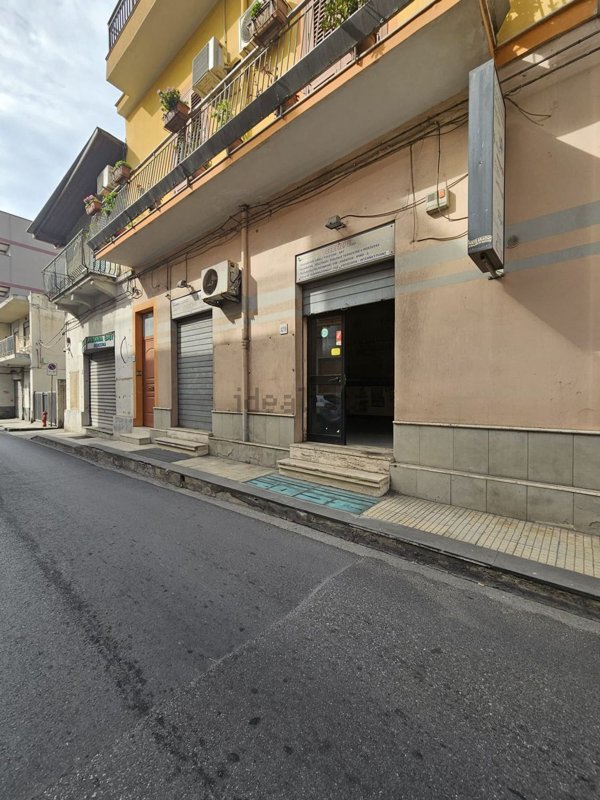 locale commerciale in vendita a Roccalumera