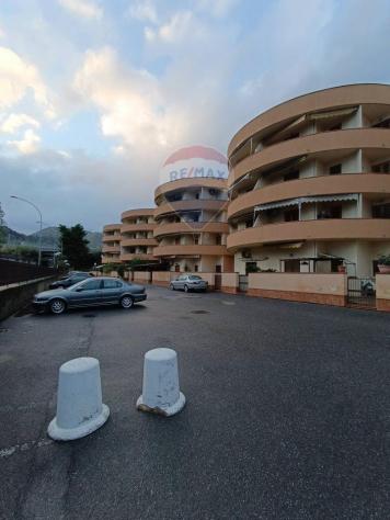appartamento in vendita a Roccalumera