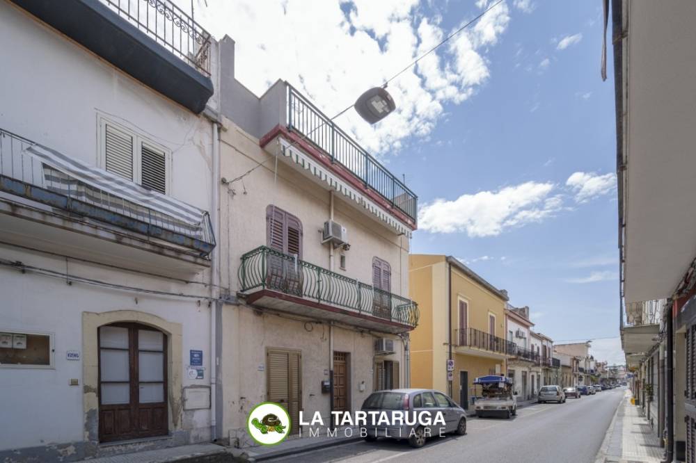 casa indipendente in vendita a Roccalumera
