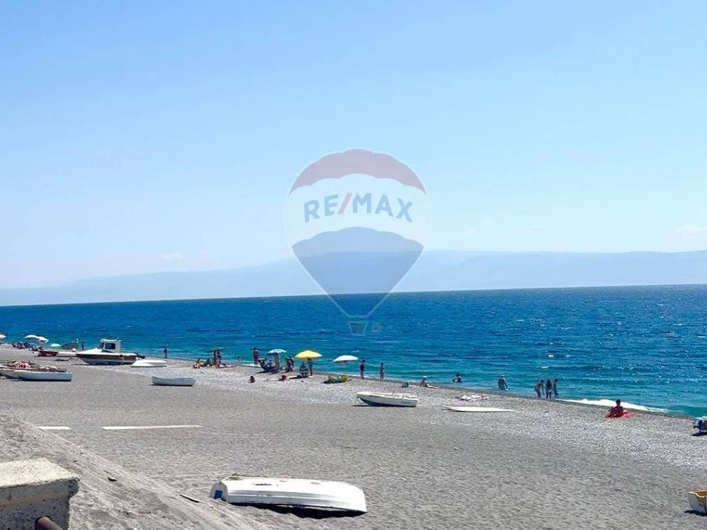 appartamento in vendita a Roccalumera