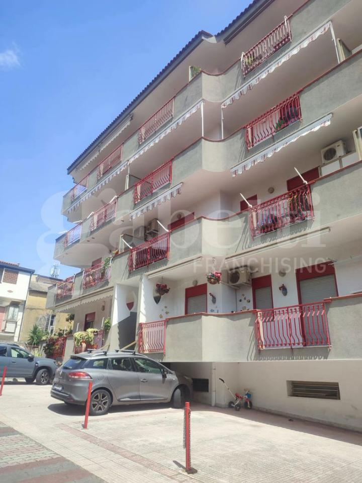 appartamento in vendita a Roccalumera