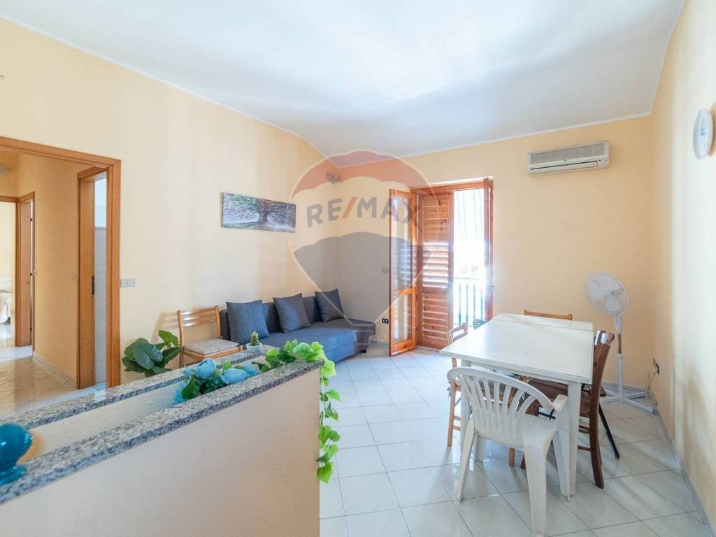 appartamento in vendita a Roccalumera