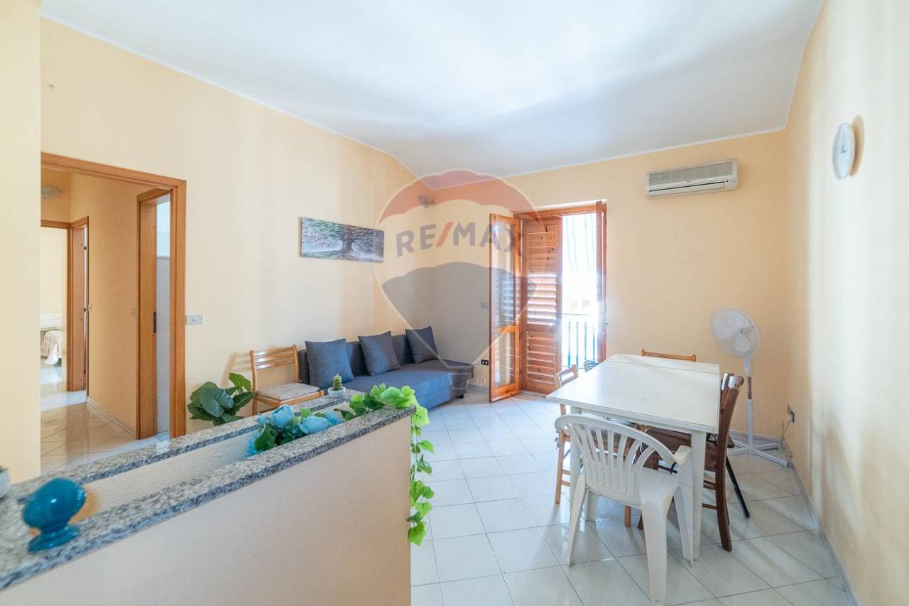 appartamento in vendita a Roccalumera