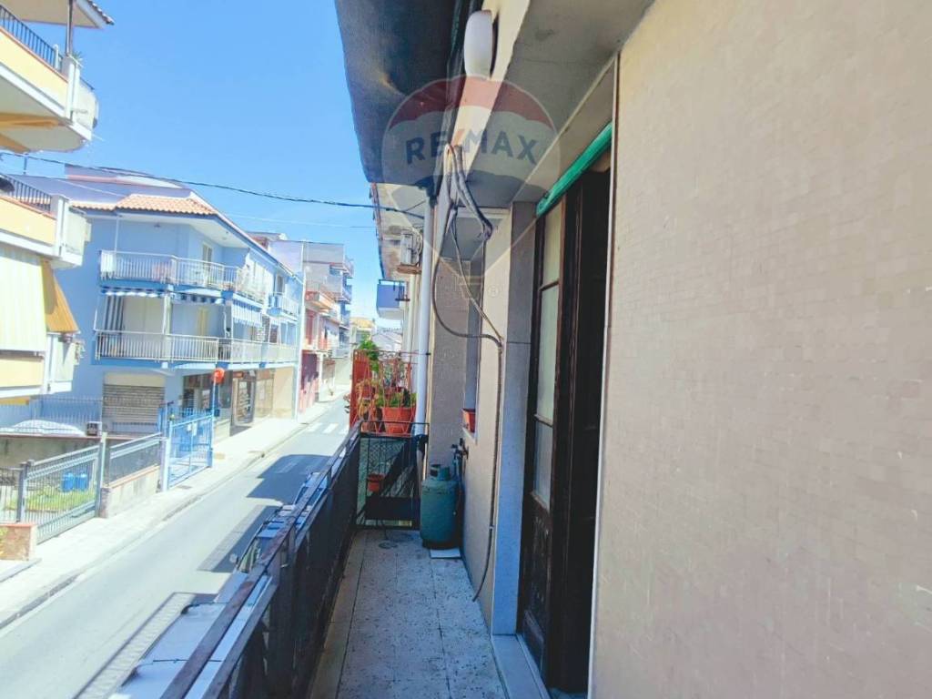 casa indipendente in vendita a Roccalumera