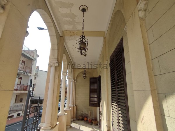 casa indipendente in vendita a Roccalumera