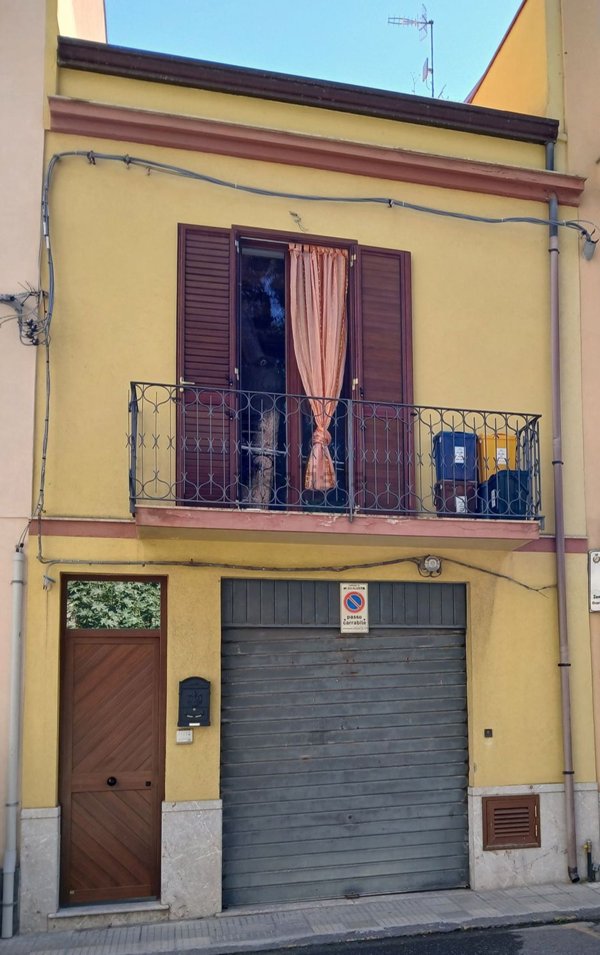 casa indipendente in vendita a Roccalumera