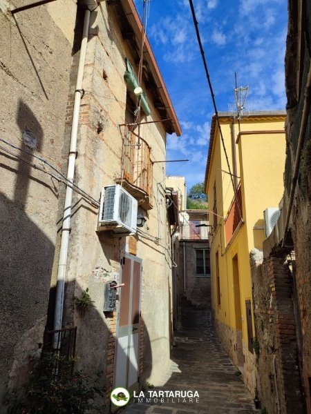 casa indipendente in vendita a Roccalumera in zona Allume