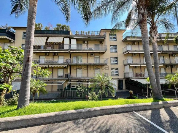 appartamento in vendita a Roccalumera