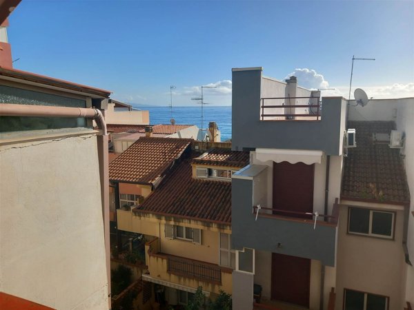 appartamento in vendita a Roccalumera