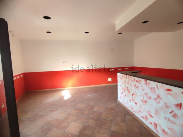 locale commerciale in vendita a Roccalumera