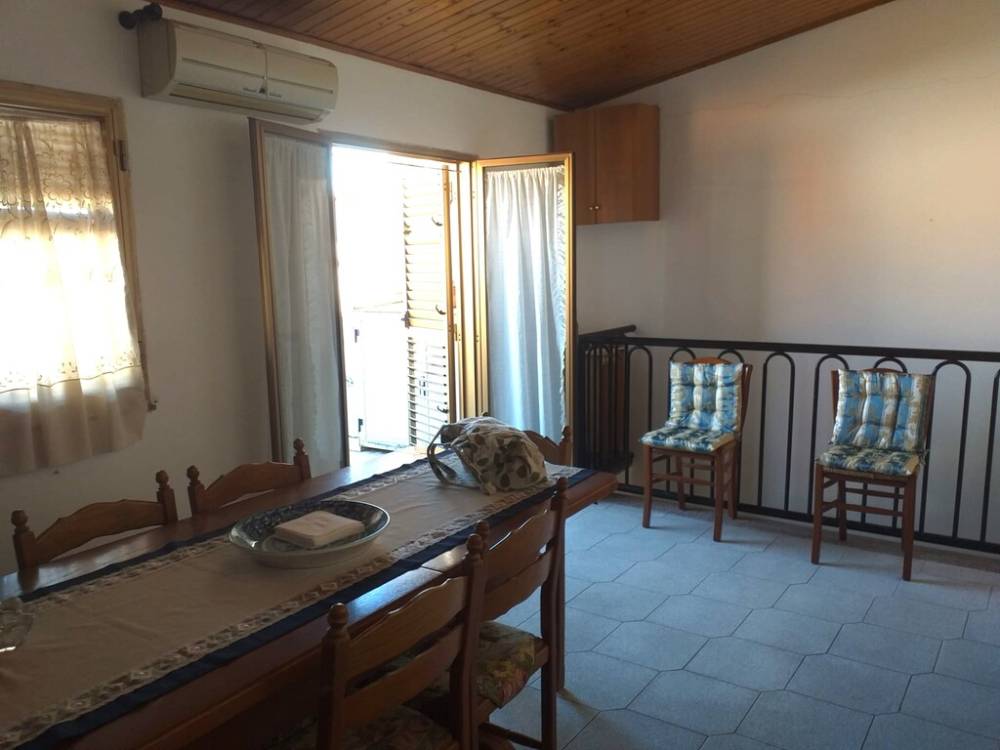 casa indipendente in vendita a Roccalumera