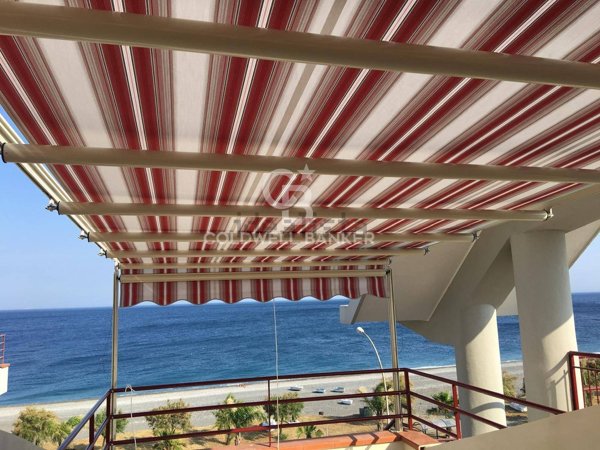 appartamento in vendita a Roccalumera