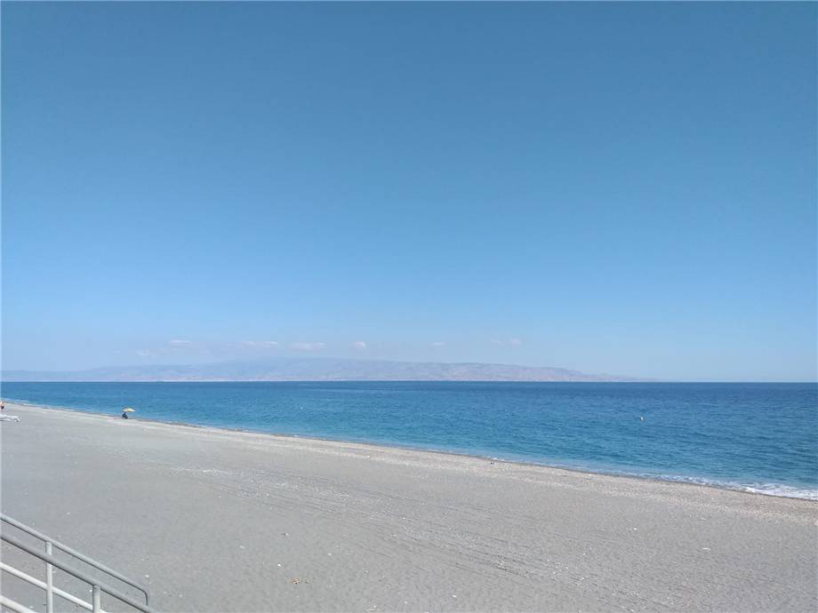 casa indipendente in vendita a Roccalumera