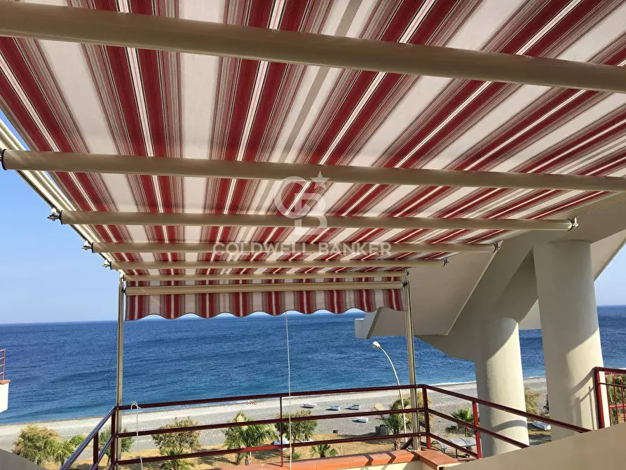 appartamento in vendita a Roccalumera