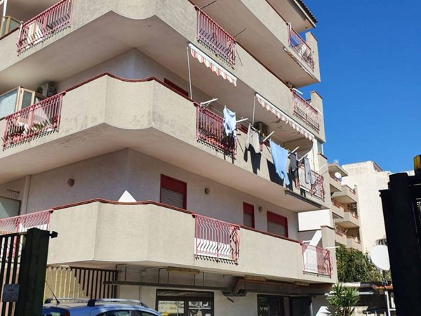 appartamento in vendita a Roccalumera
