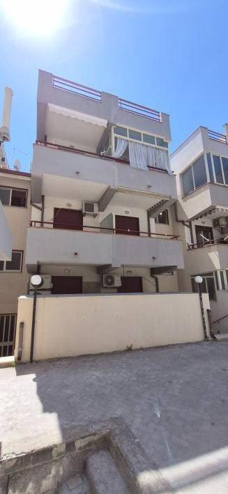 appartamento in vendita a Roccalumera