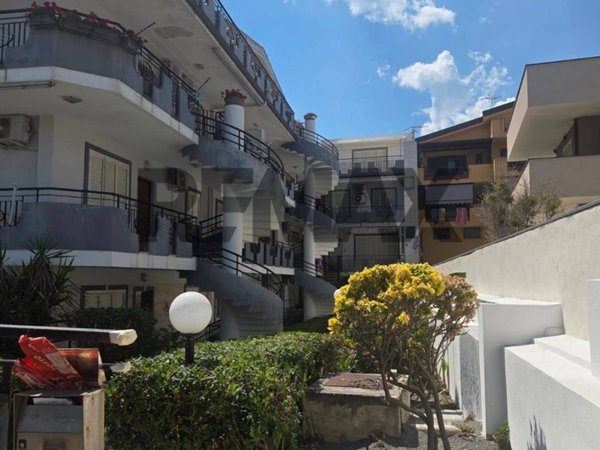 appartamento in vendita a Roccalumera