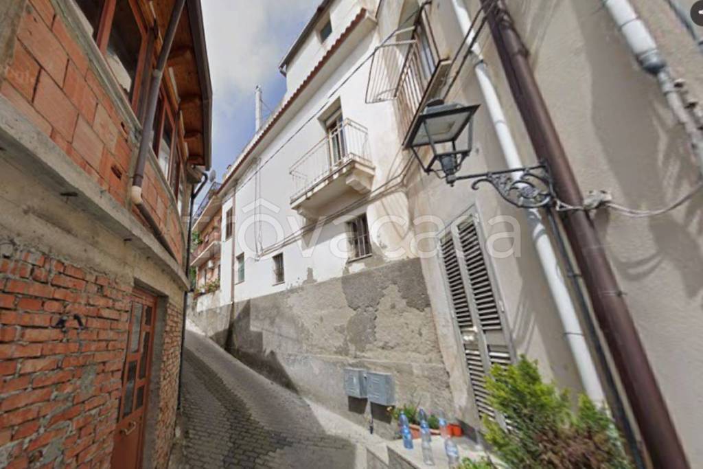 casa indipendente in vendita a Roccalumera in zona Sciglio
