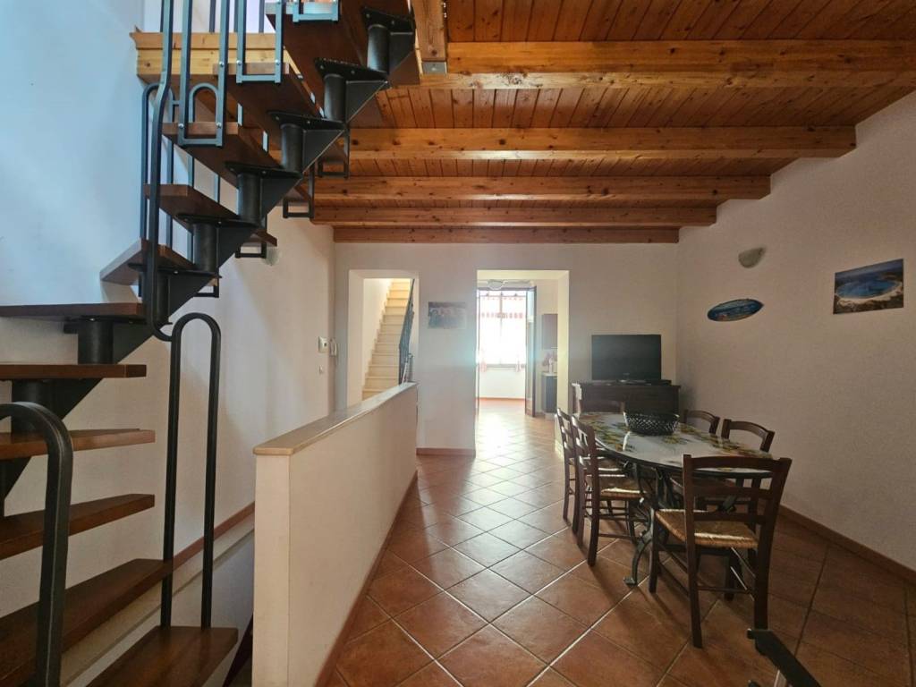 appartamento in vendita a Roccalumera