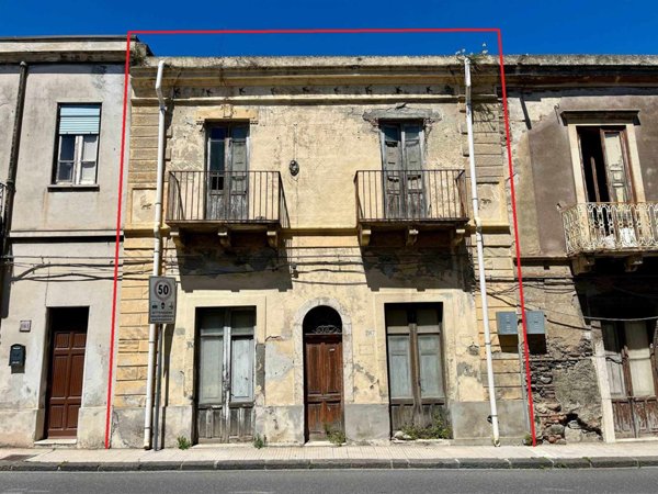 casa indipendente in vendita a Roccalumera