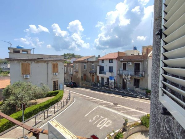 appartamento in vendita a Roccavaldina
