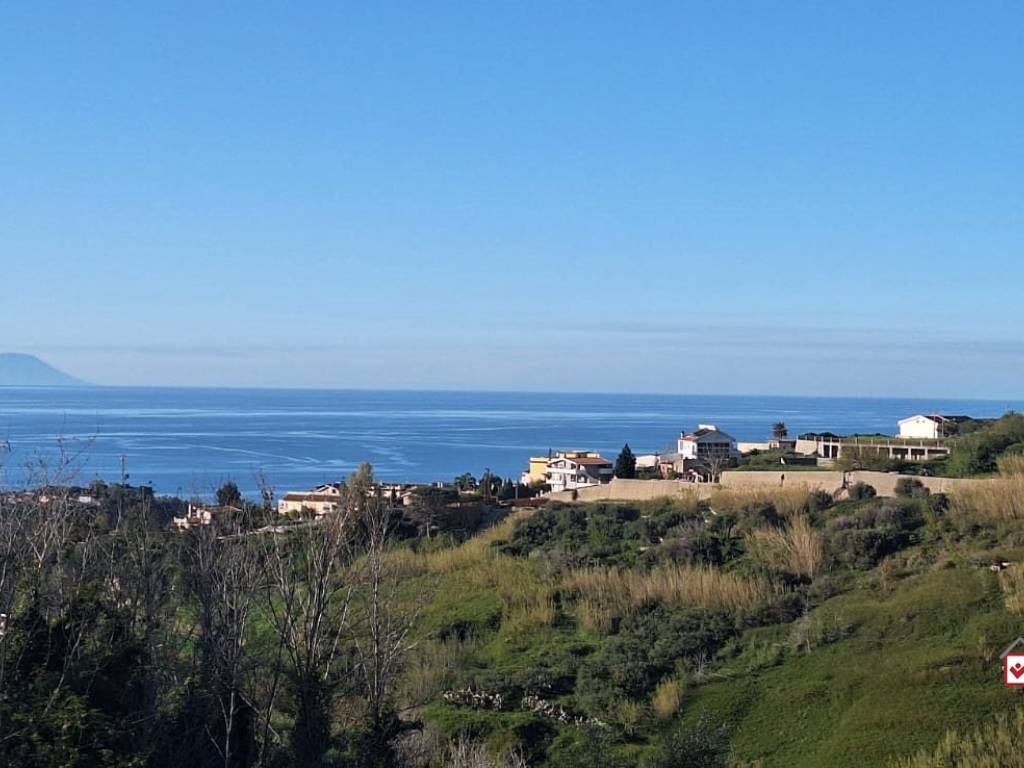 negozio in vendita a Roccavaldina