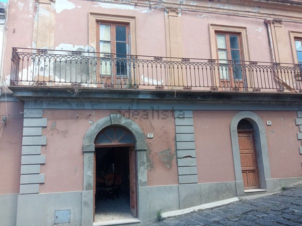 casa indipendente in vendita a Roccavaldina