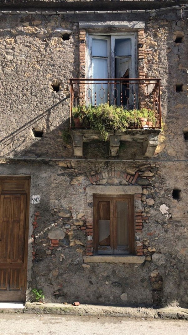 casa indipendente in vendita a Rodì Milici