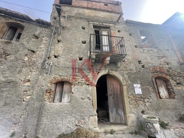 appartamento in vendita a Rodì Milici in zona Porticato