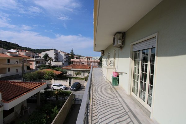 appartamento in vendita a Rometta in zona Rometta Marea