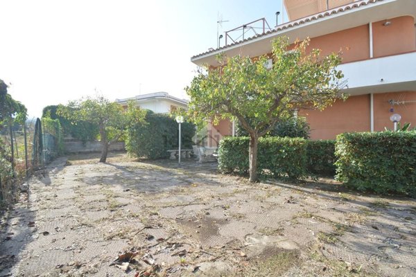appartamento in vendita a Rometta in zona Rometta Marea