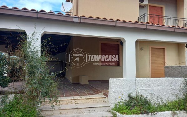 casa indipendente in vendita a Rometta in zona Rometta Marea